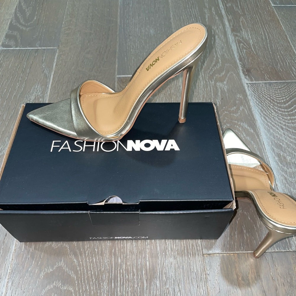 Gold Stiletto High Heels - Picture 5 of 5